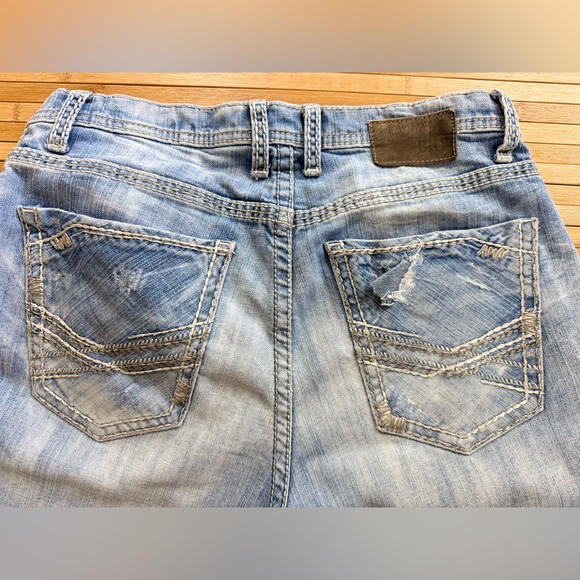 BKE Tyler Wide Leg Regular Fit Denim Jeans, (Distressed) Men's Size 32R - Picture 9 of 16